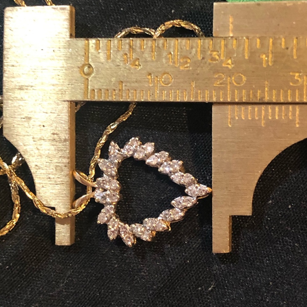 14K Heart diamonds necklace - Picture 6 of 10